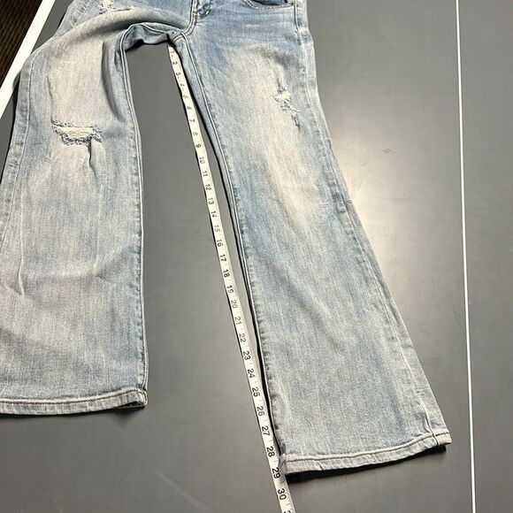American Eagle Outfitters Distressed Favorite Boyfriend Jeans - Size 6 Short - Picture 6 of 8